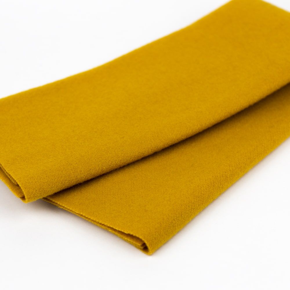 FELTED WOOL - LN35 - OLD GOLD - WONDERFIL