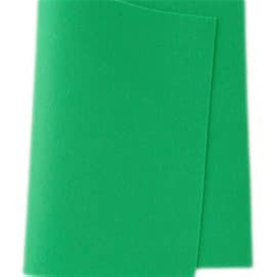V627 - YOUNG GRASS - WOOL FELT
