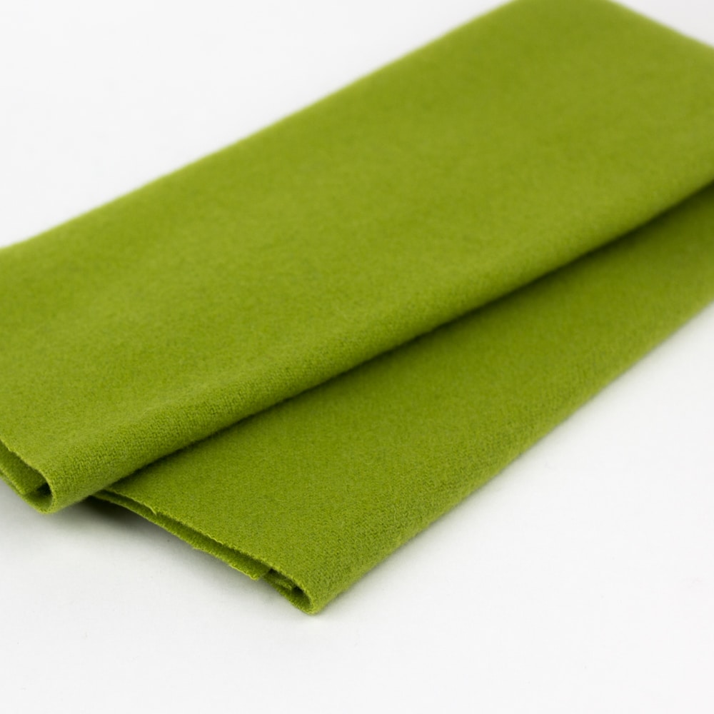 FELTED WOOL - LN12 - AVOCADO - WONDERFIL