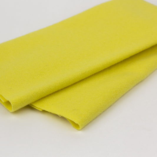 FELTED WOOL - LN32 - GOLDEN WHEAT - WONDERFIL