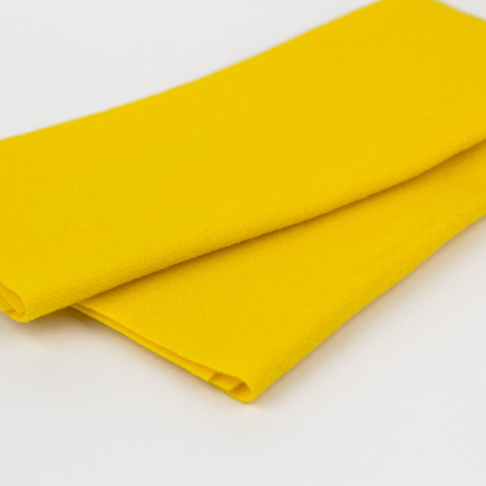 FELTED WOOL - LN34 - SUN YELLOW - WONDERFIL