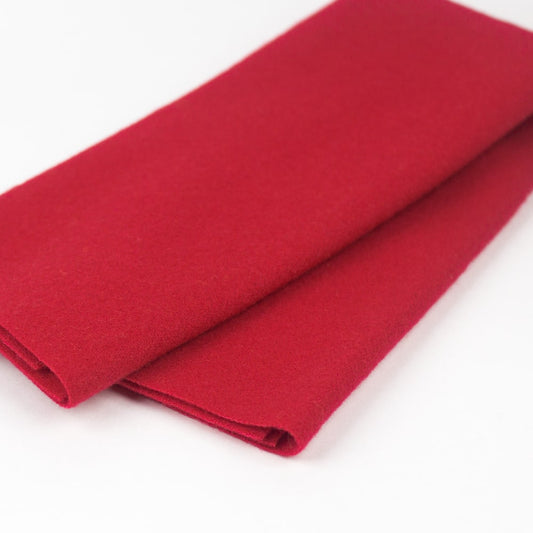 FELTED WOOL - LN42 - HOLLY BERRY - WONDERFIL