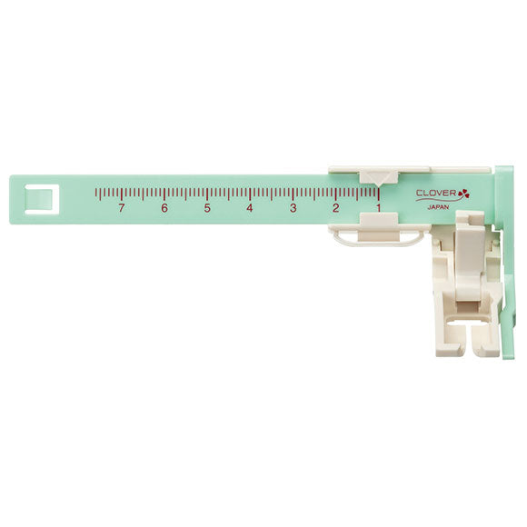 SLIDING STITCH GUIDE FOOT - CLOVER