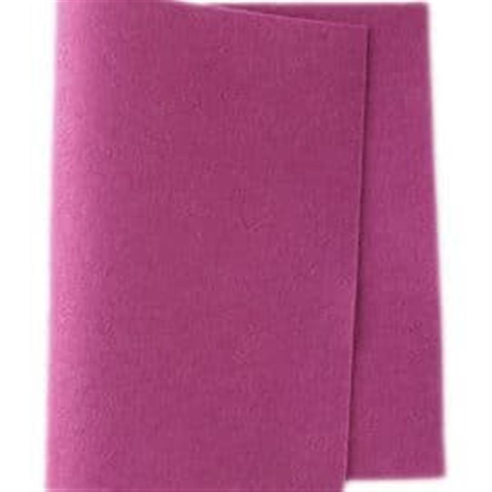 V621 - MAGENTA - WOOL FELT